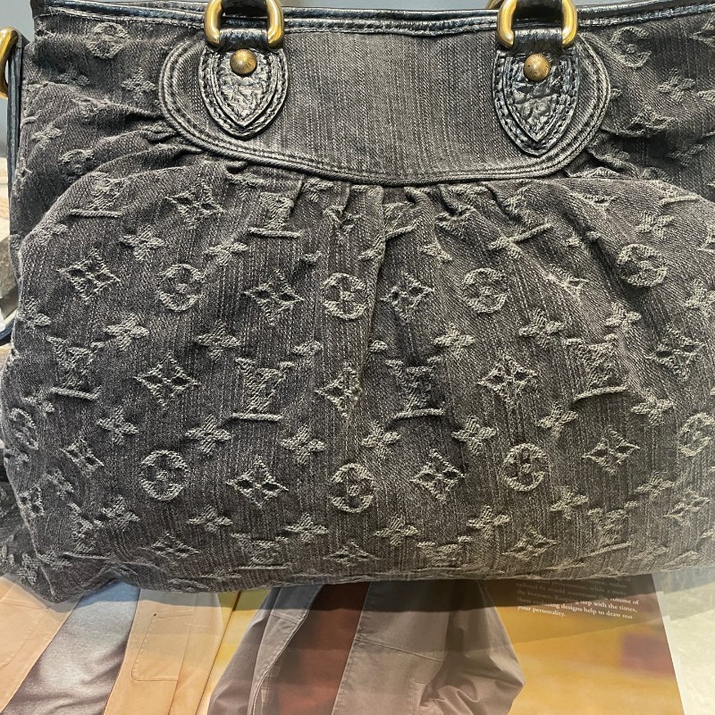 LV/路易威登 黑丹寧手提包肩背包-17