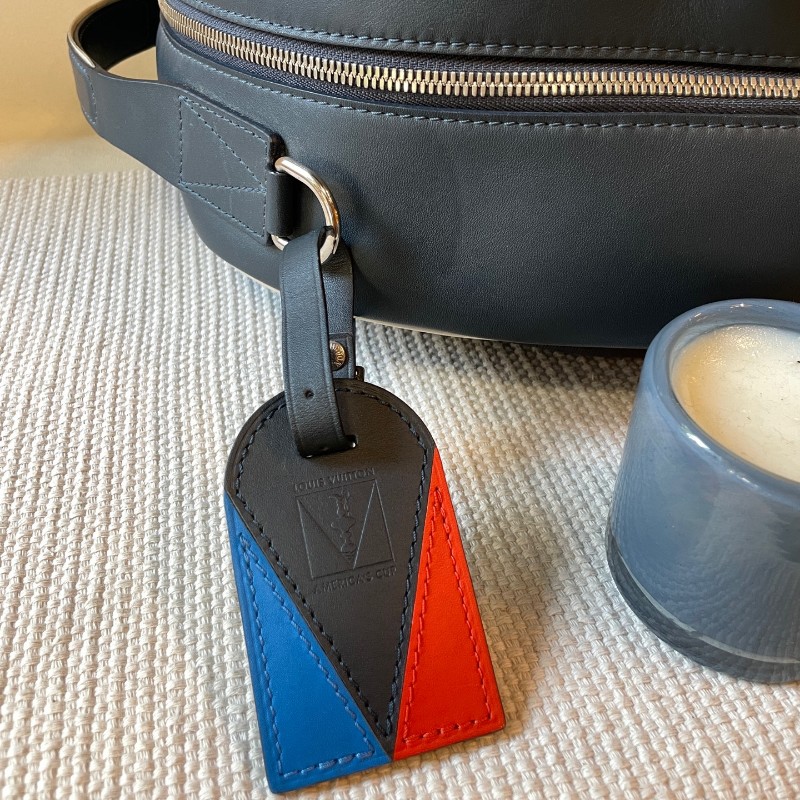 LV 美洲杯帆船赛系列限量全皮棋盤格後背包-10