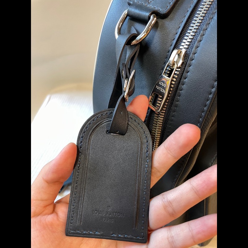 LV 美洲杯帆船赛系列限量全皮棋盤格後背包-26