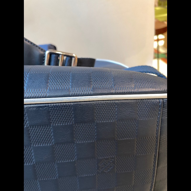 LV 美洲杯帆船赛系列限量全皮棋盤格後背包-31