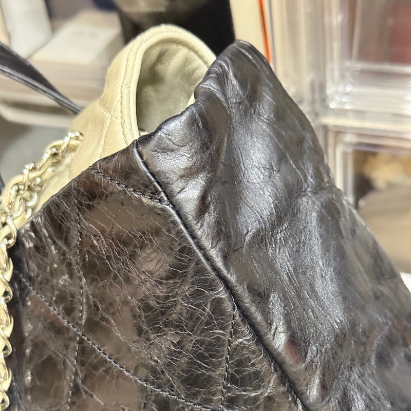 實用款CHANEL 香奈兒 蠟光牛皮 黑色 肩背 手提 托特包-35