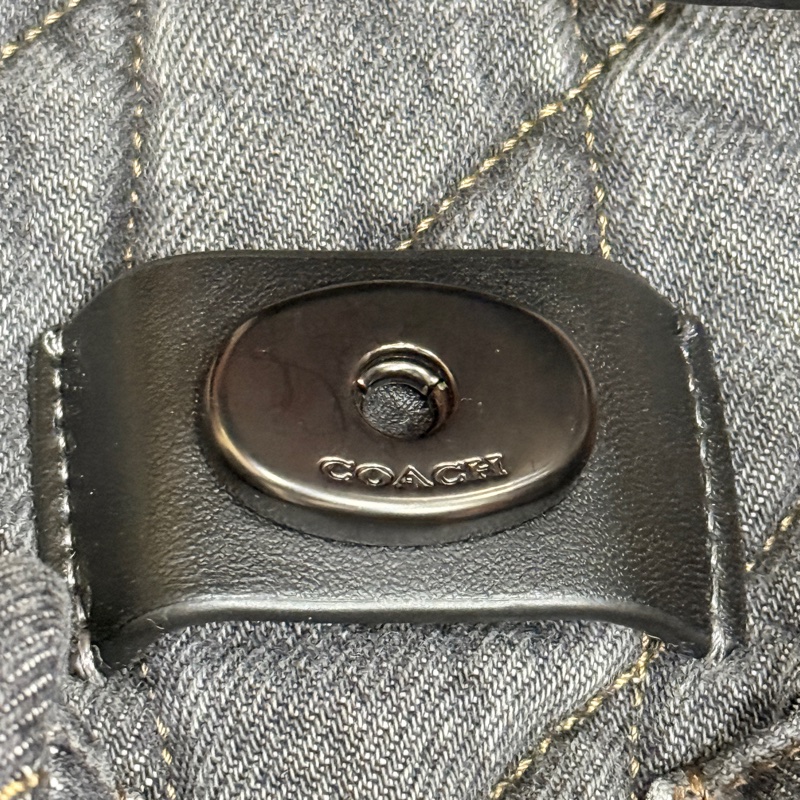 專櫃兩萬多還缺貨COACH 黑牛仔 黑釦 三用包 三背法TABBY 絎縫後背包 斜揹 肩背 後-9