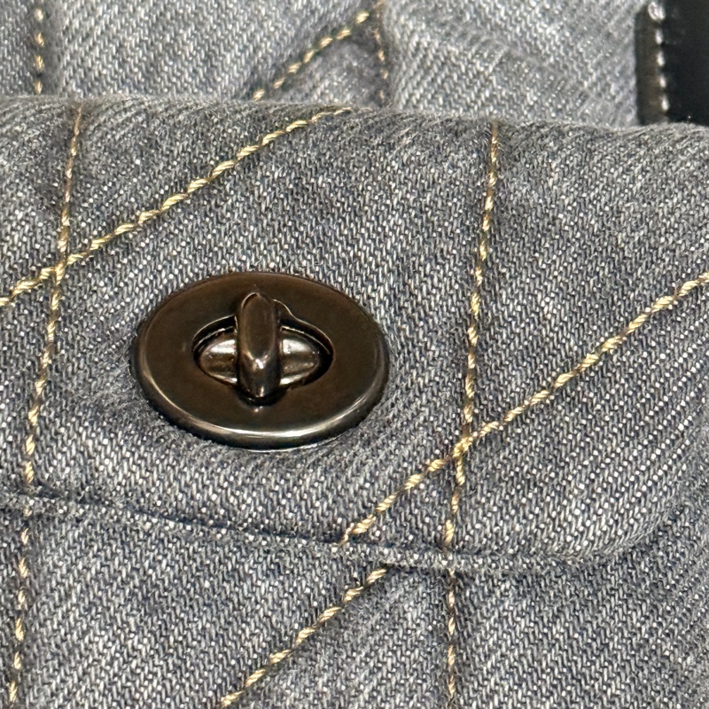 專櫃兩萬多還缺貨COACH 黑牛仔 黑釦 三用包 三背法TABBY 絎縫後背包 斜揹 肩背 後-21