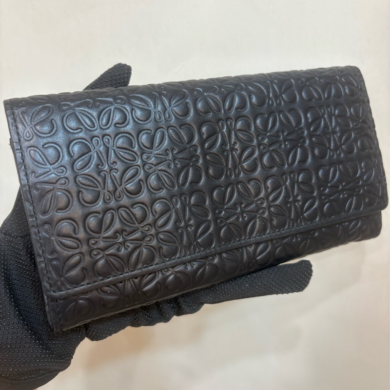 Loewe 黑色壓紋扣式長夾-0