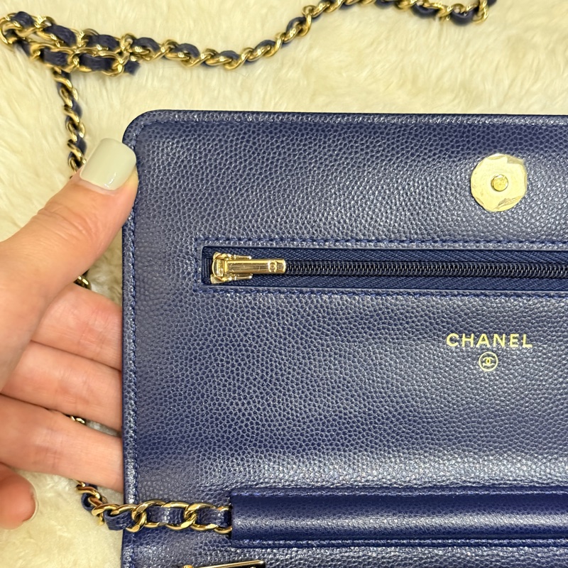 有點捨不得賣的香奈兒CHANEL W O C深藍牛皮 荔枝皮 荔紋 香奈兒 翻蓋斜背包-19