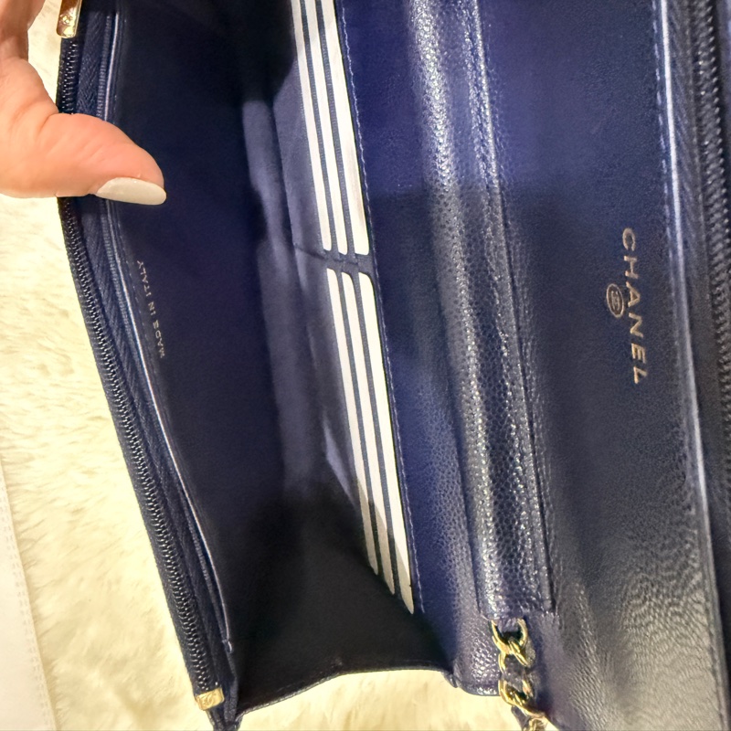 有點捨不得賣的香奈兒CHANEL W O C深藍牛皮 荔枝皮 荔紋 香奈兒 翻蓋斜背包-34