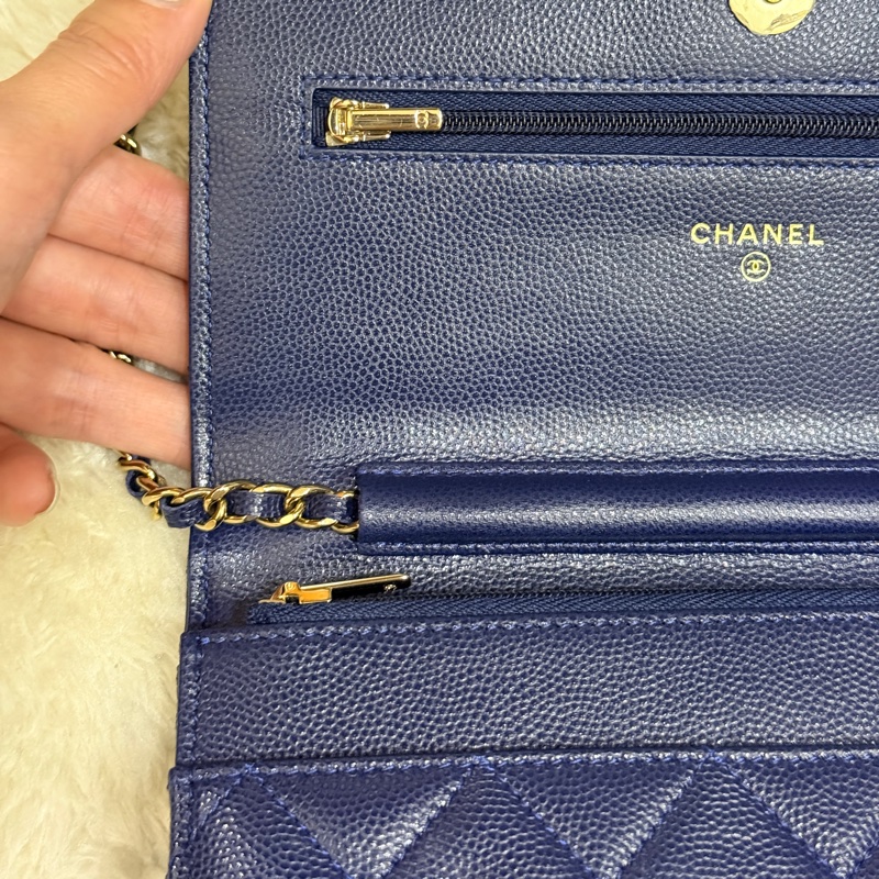 有點捨不得賣的香奈兒CHANEL W O C深藍牛皮 荔枝皮 荔紋 香奈兒 翻蓋斜背包-37