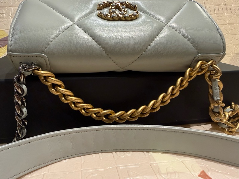 CHANEL BAG 19-25