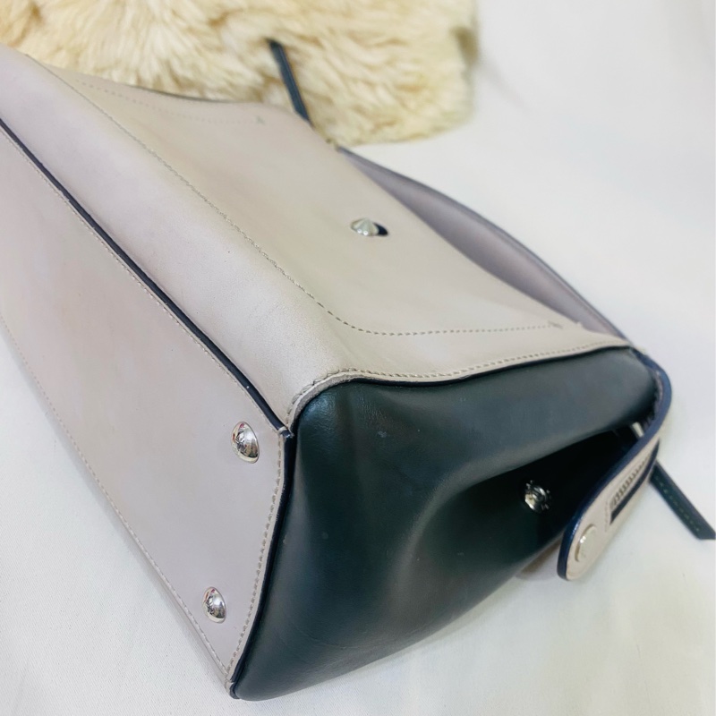 Fendi Dotcom 米白托特包-13