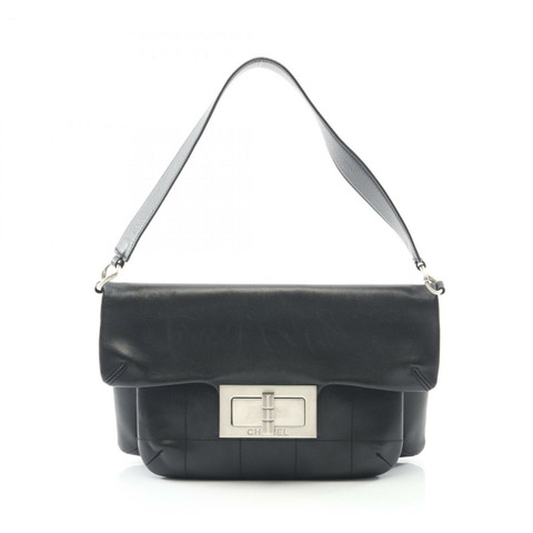 香奈兒 2.55 Chocobar 女士單肩包，皮革，黑色