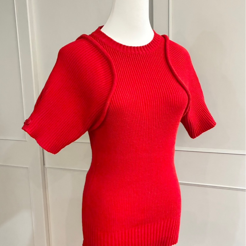 《新歡舊愛》近新正品LV 路易威登正紅色系喀什米爾毛絨造型上衣-1