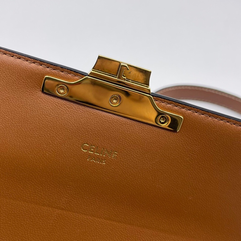 CELINE Claude Triomphe 棕色帆布單肩包-17