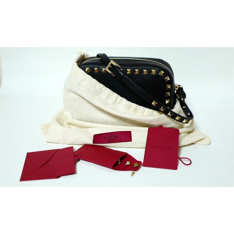 VALENTINO 鉚釘斜背包-8