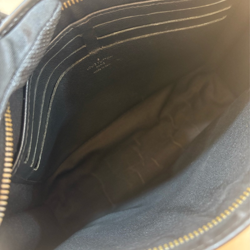 LV pochette voyage 手拿包-4