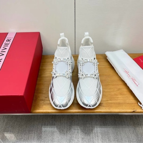促銷品 RogerVivier Viv Run Lacquered Buckle運動鞋