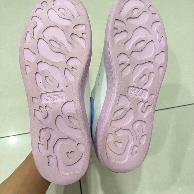 MCQUEEN小白鞋經典單品-9