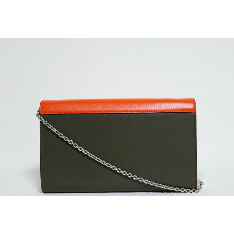 CELINE 大號翻蓋鏈條包 105213AD4-13