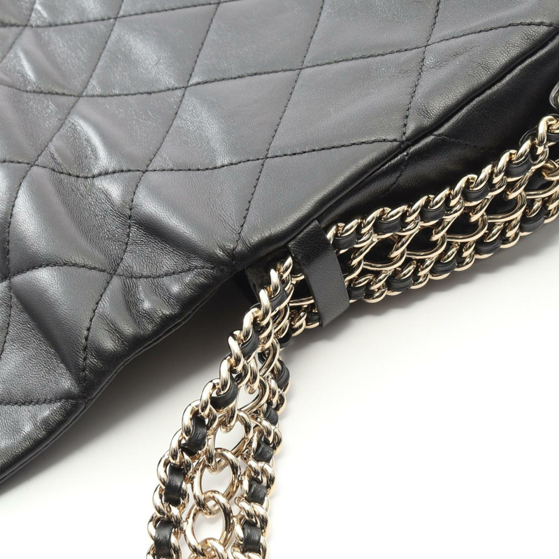 香奈兒 (CHANEL) 絎縫鏈條斜挎單肩包，羊皮材質，黑色，二手，女士款，金色五金-7