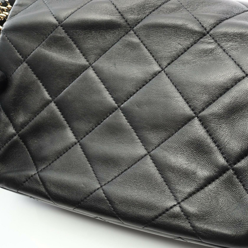 香奈兒 (CHANEL) 絎縫鏈條斜挎單肩包，羊皮材質，黑色，二手，女士款，金色五金-8