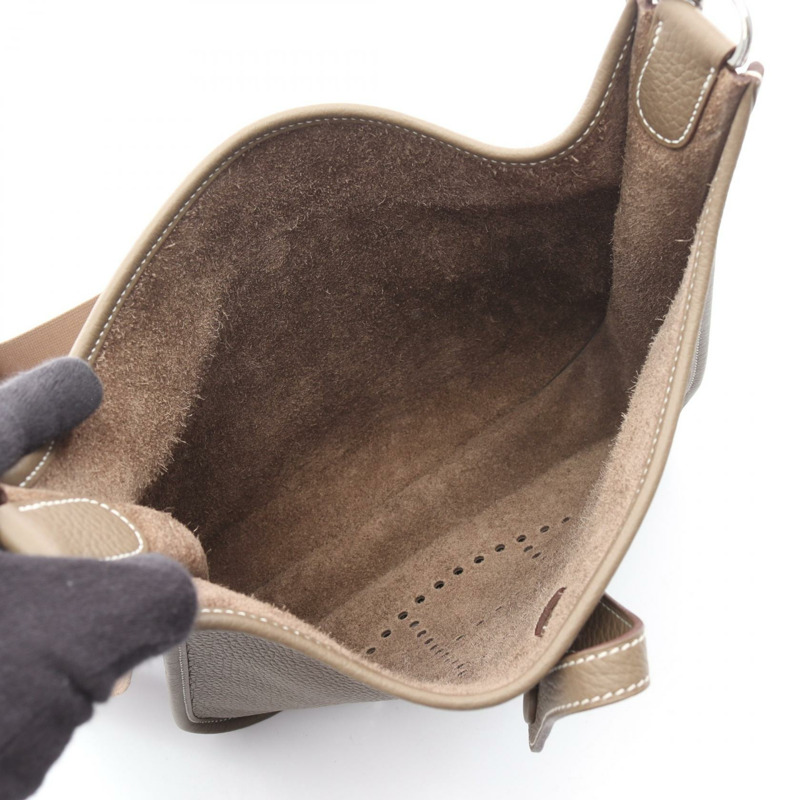 愛馬仕 Evelyne 3 Troyes PM 肩挎包，Clemence 皮革，灰色，帶五金配件-2