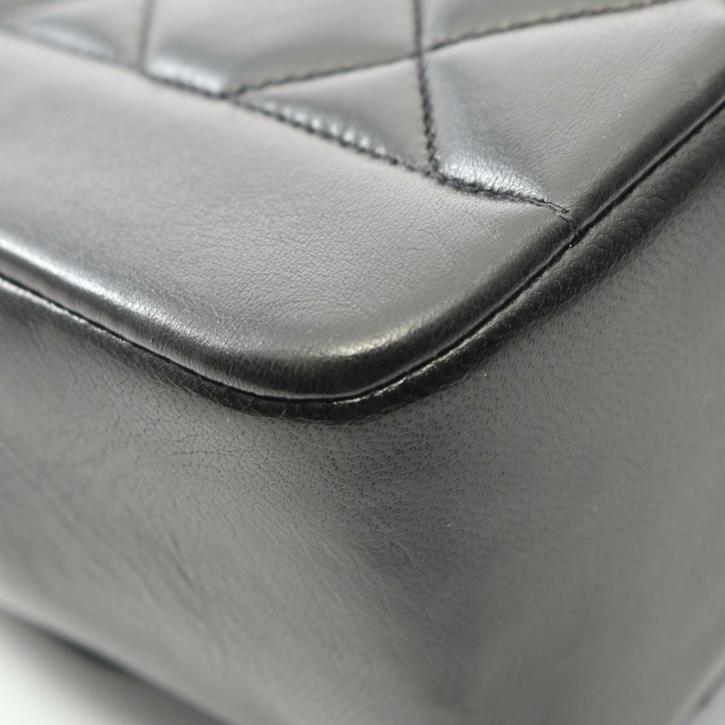 香奈兒 (CHANEL) 絎縫 Diana 翻蓋鏈條斜挎包,羊皮材質,黑色,二手,金色五金-7