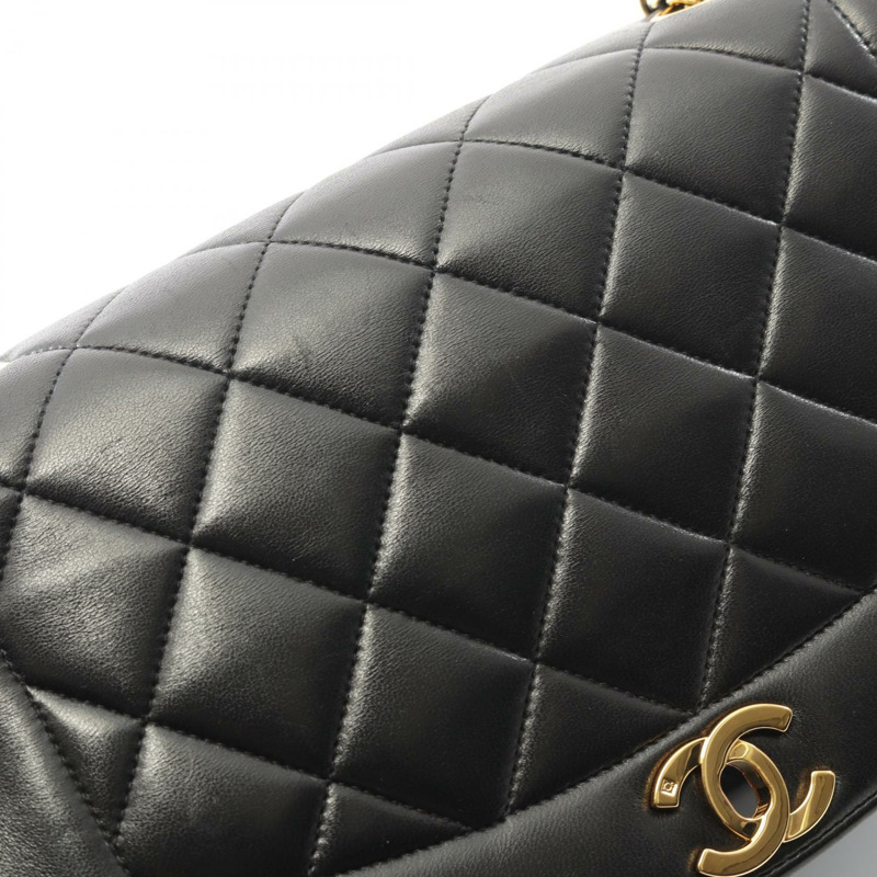 香奈兒 (CHANEL) 絎縫 Diana 翻蓋鏈條斜挎包,羊皮材質,黑色,二手,金色五金-10