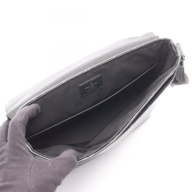 路易威登 District PM NM 單肩斜背包 M44000 Monogram Eclipse LV-2