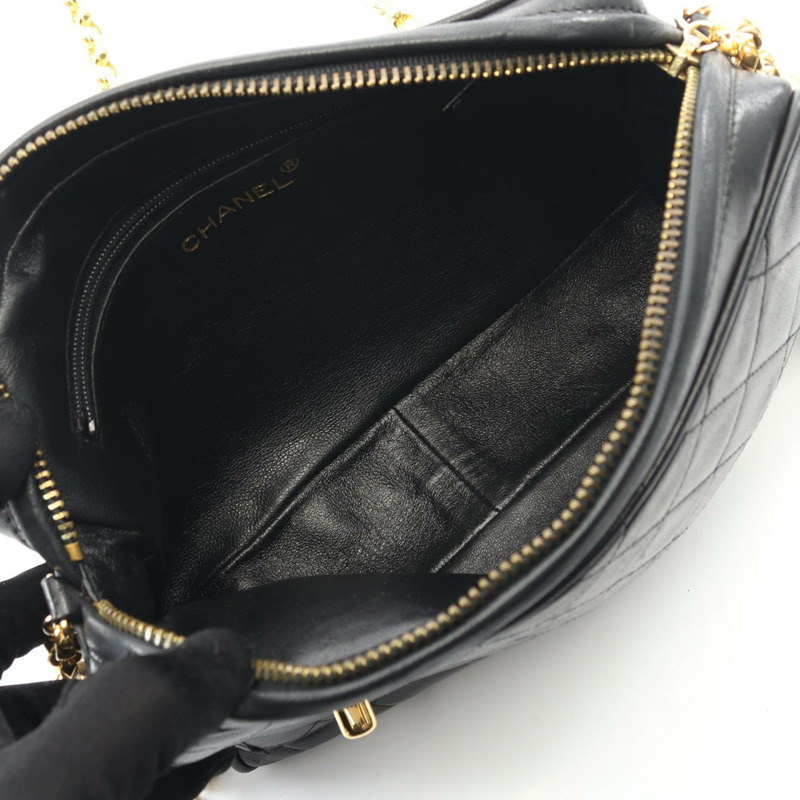 香奈兒 (CHANEL) 絎縫鏈條斜挎單肩包，羊皮材質，黑色，二手，女士款，金色五金-2