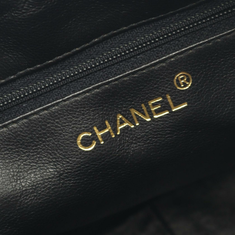 香奈兒 (CHANEL) 絎縫鏈條斜挎單肩包，羊皮材質，黑色，二手，女士款，金色五金-3