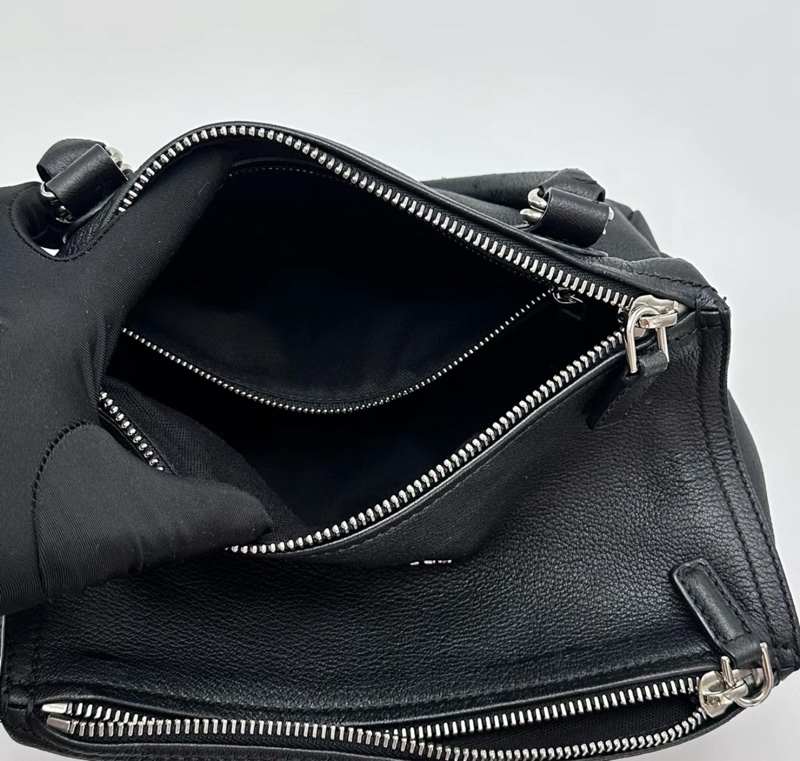 GIVENCHY 黑銀潘多拉盒子手提肩背包 27*15*17 98新-1