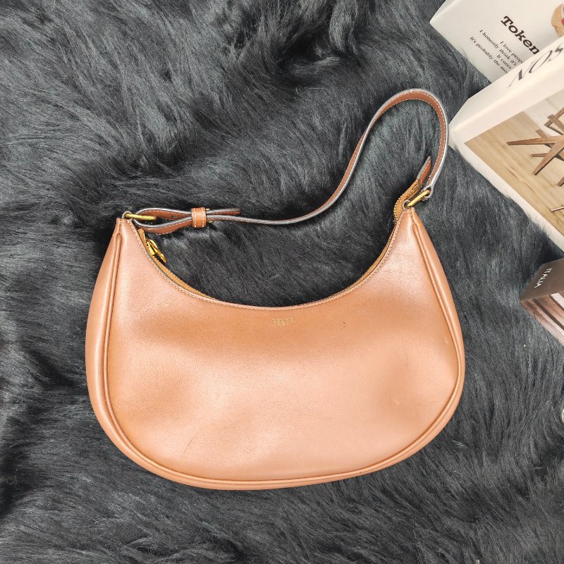 Celine Ava 棕色全皮腋下包 中號-4