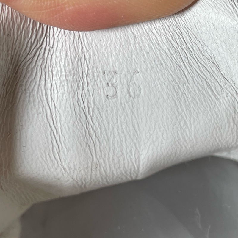 愛馬仕黑灰編制運動鞋36碼 成色新磨損小-5