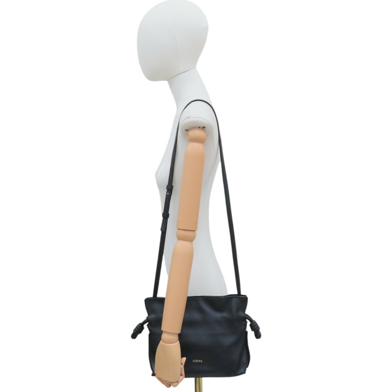 黑色牛皮 Flamenco Mini leather clutch 肩背包 P00916802【LOEWE 羅威】 P00916802-7