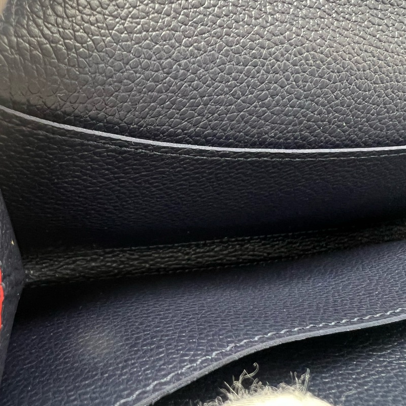 💗香緹國際精品💗 672 EMILIE 海軍藍壓紋長夾 晶片款-10