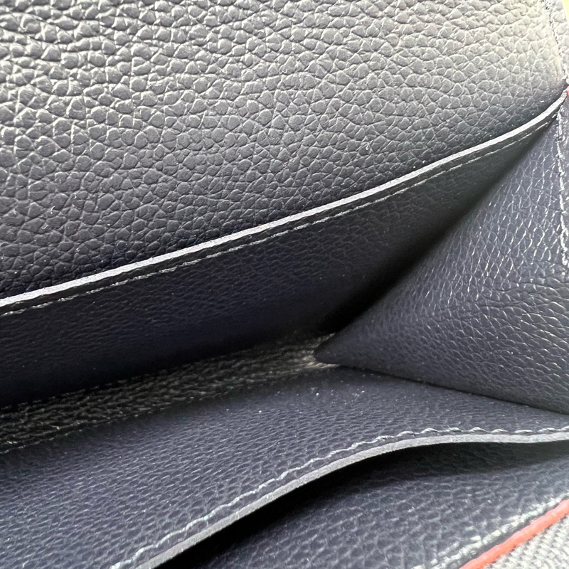 💗香緹國際精品💗 672 EMILIE 海軍藍壓紋長夾 晶片款-12