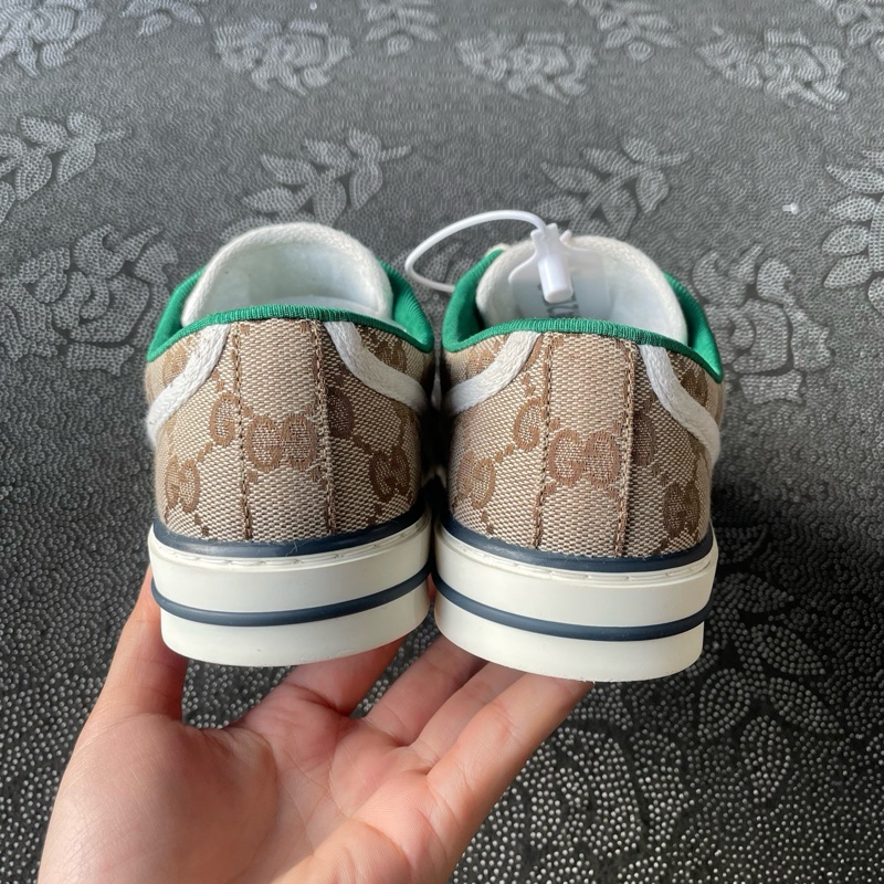 gucci1977烏木色板鞋36碼無盒，成色充新輕微磨損-2