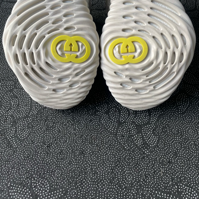 gucci白灰運動鞋36.5碼無盒，成色充新磨損小-5