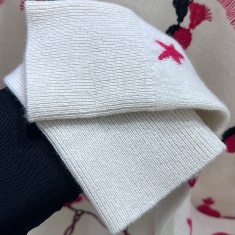 98新 愛馬仕 hermes 白紅刺繡logo圖案羊絨毛衣 36碼-5