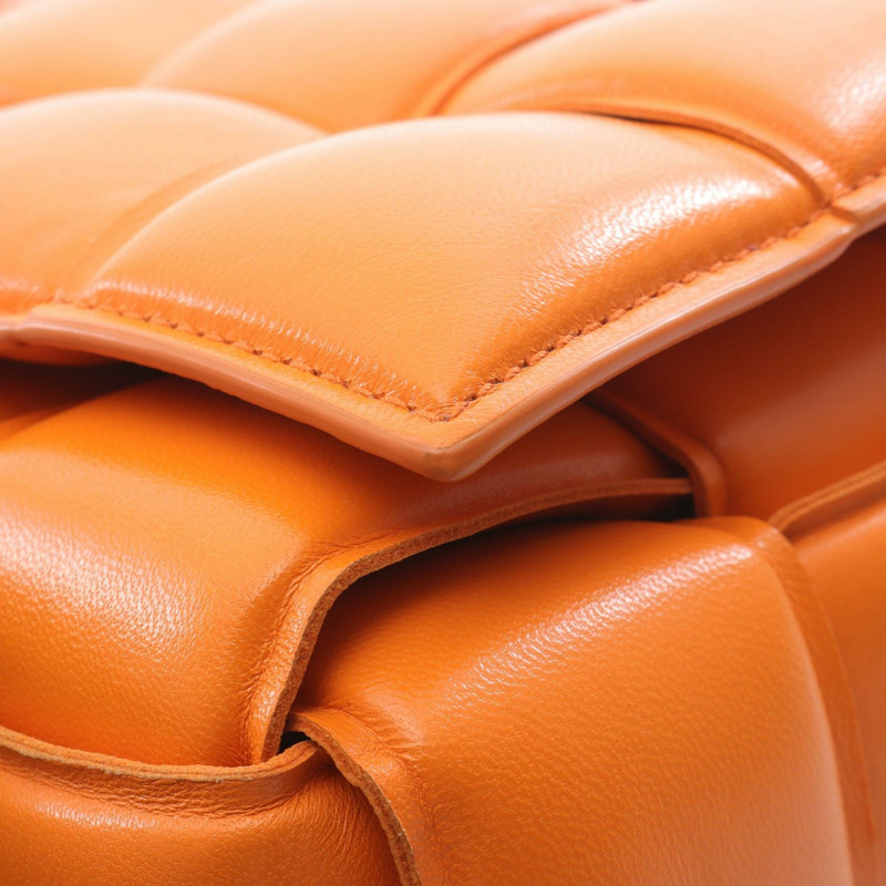 BOTTEGA VENETA 有襯墊 Cassette Intrecciato 單肩斜背包 皮革 橘色-6