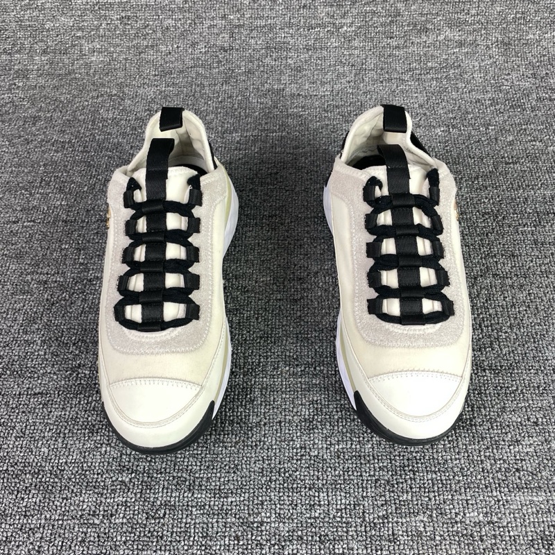 Chanel香奈兒拼色雙C休閒鞋 尺碼：36-1