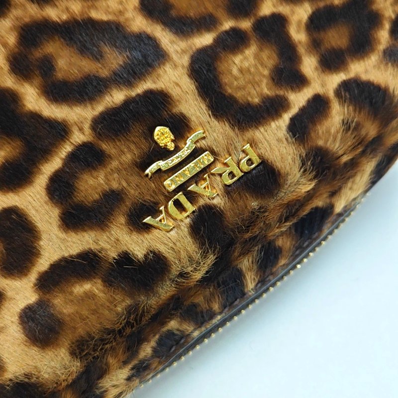 PRADA棕色皮草單肩包斜挎包金色五金可拆卸肩-8