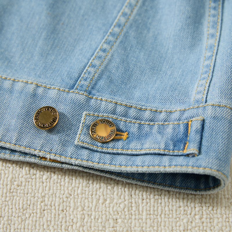 ❤️ LV 百搭款式 牛仔外套 精緻紐扣-7