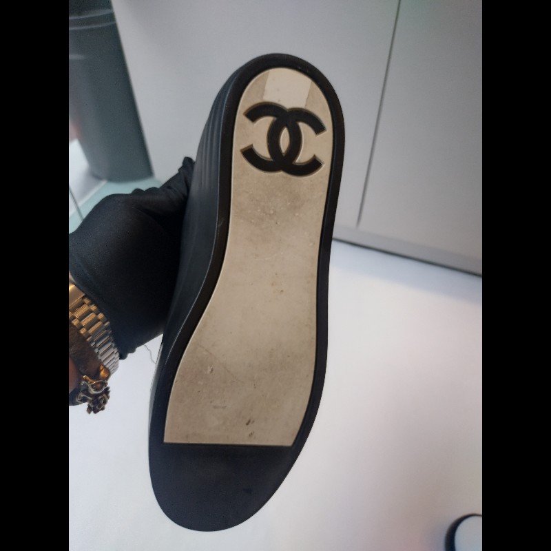 Chanel 黑白皮革綁帶休閒鞋-14