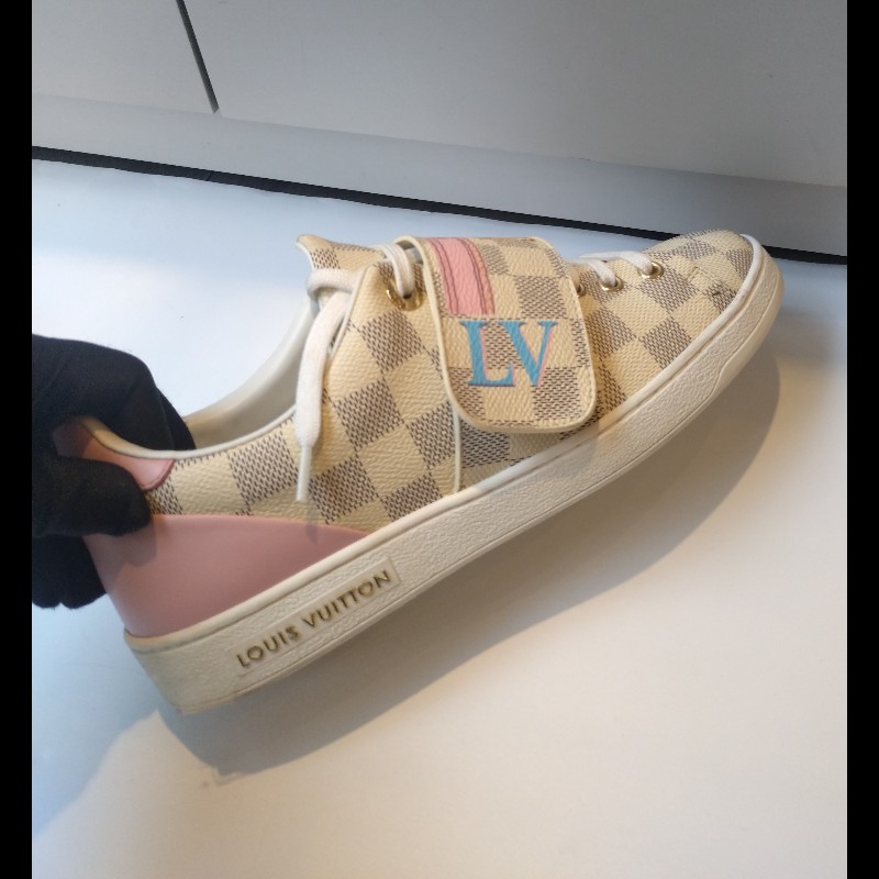 LV 白格粉邊休閒鞋-4
