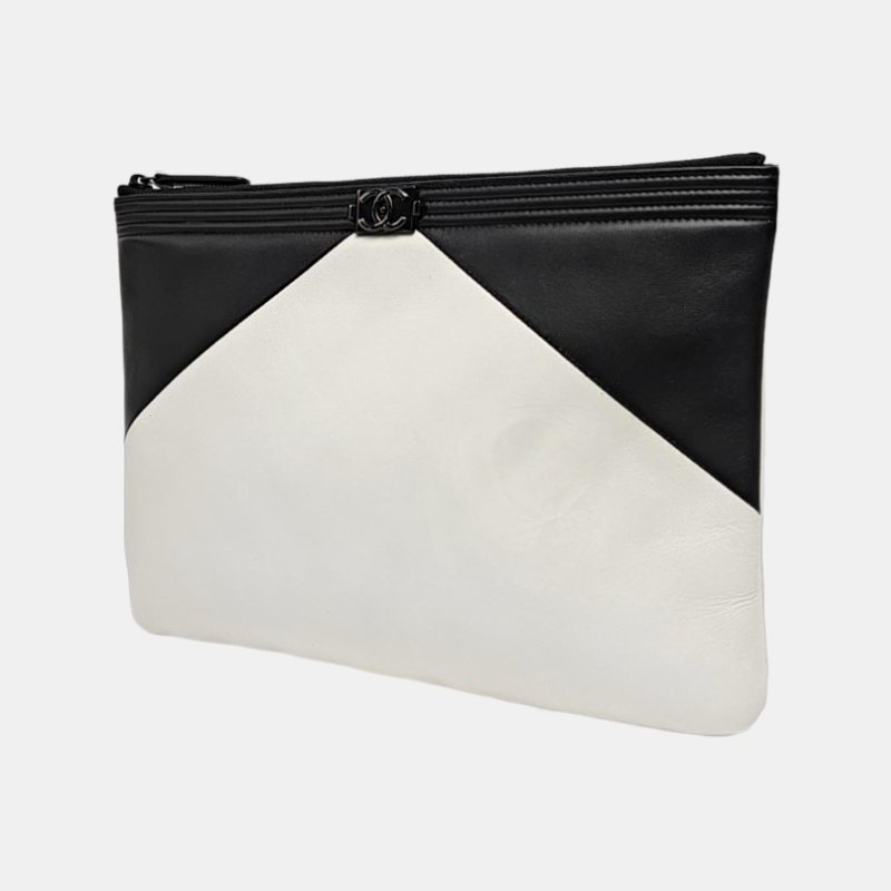 CHANEL BOY CHANEL白色羊皮手拿包黑色五金24開-2