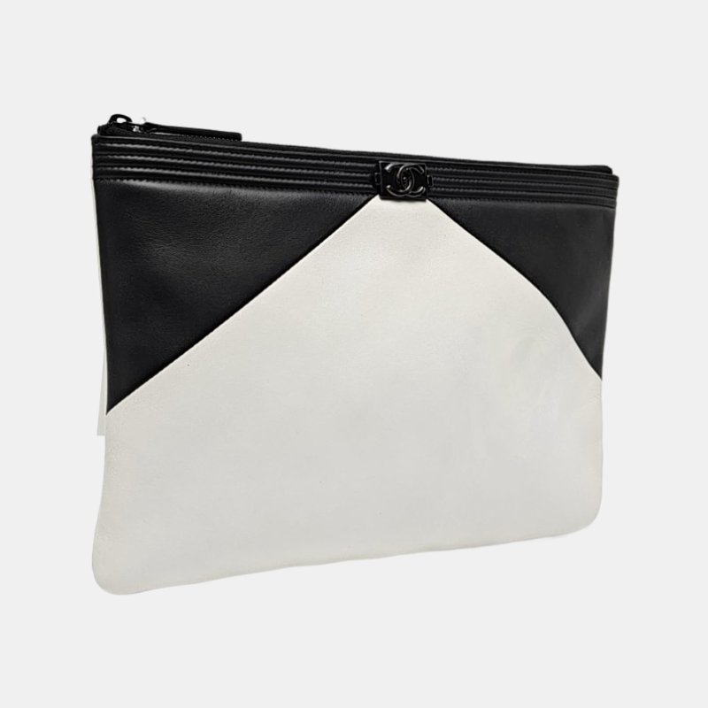 CHANEL BOY CHANEL白色羊皮手拿包黑色五金24開-3