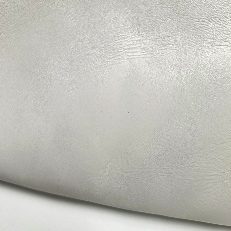 CHANEL BOY CHANEL白色羊皮手拿包黑色五金24開-10