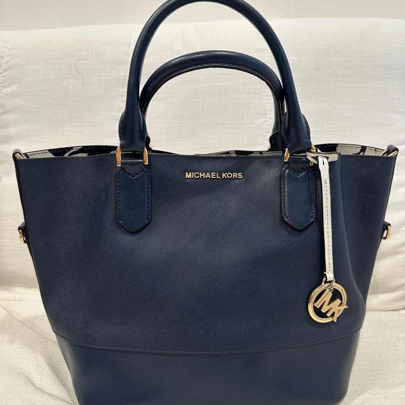 Michael Kors 兩用手提包、肩背包、商務包、斜背包,海軍藍皮革-9
