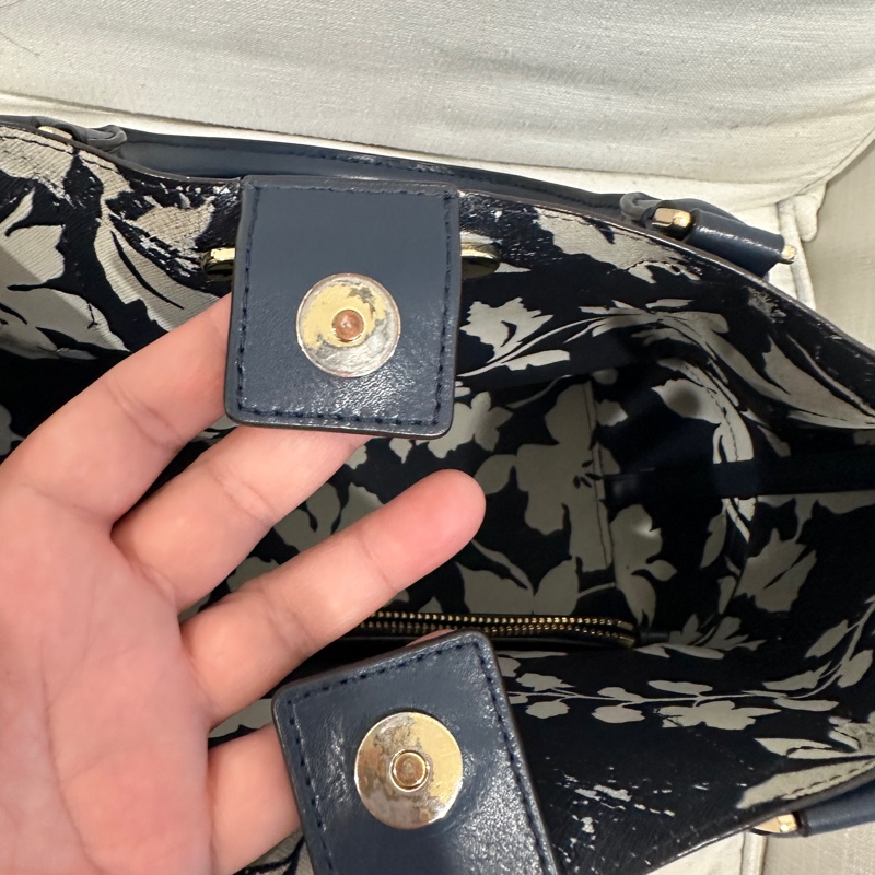 Michael Kors 兩用手提包、肩背包、商務包、斜背包,海軍藍皮革-14