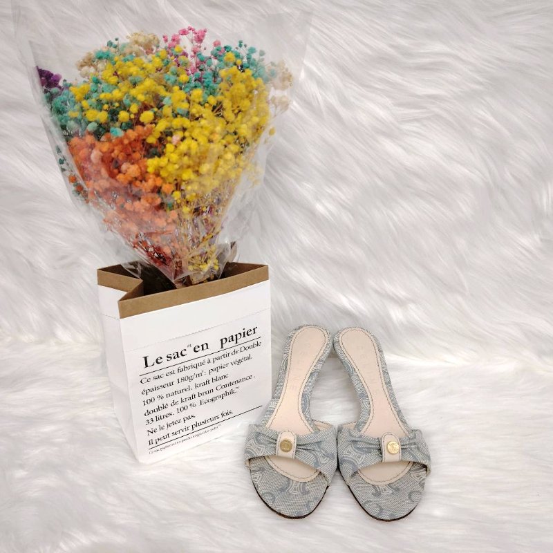 Celine 瑟琳 淺藍色 涼鞋 35碼-0